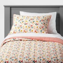 Garden Floral Cotton Kids' Quilt - Pillowfort™ -Pillowfort Sales Shop GUEST 1423ac34 8387 4592 ab7c d02820edb237