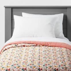 Garden Floral Cotton Kids' Quilt - Pillowfort™ -Pillowfort Sales Shop GUEST 4e47aad3 8a46 4d4f a836 b260c68f9495